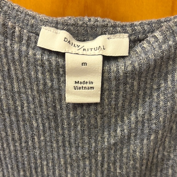 Daily Ritual Dress - Picture 2 of 4